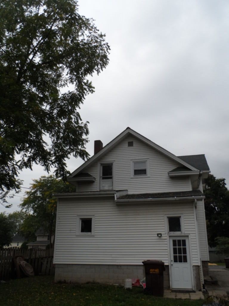 101 S Clark St