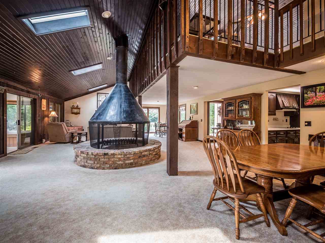 49 Cottonwood Dr