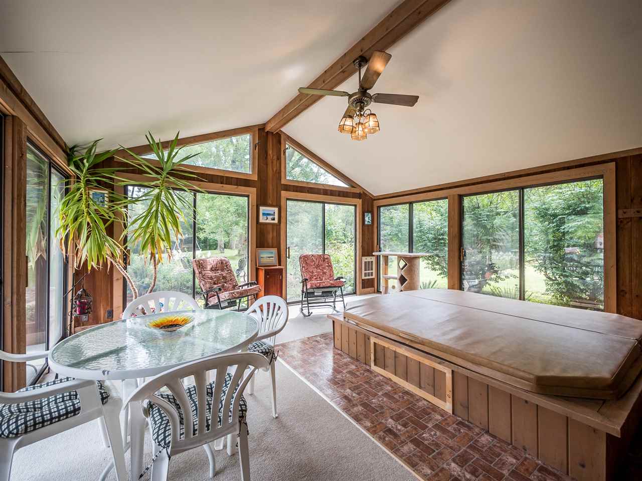 49 Cottonwood Dr