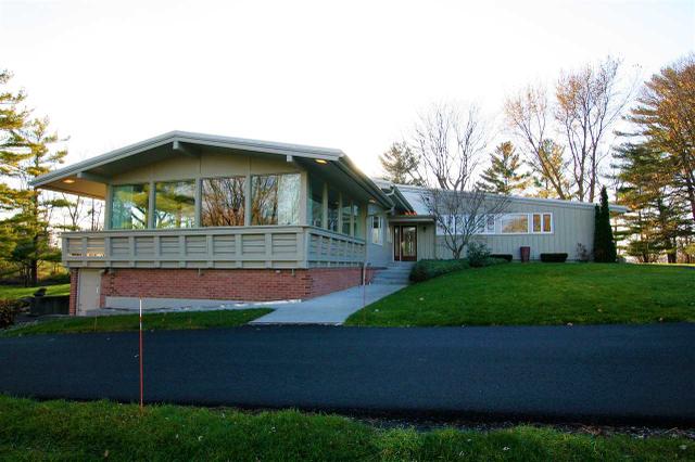 706 Wakefield Cir