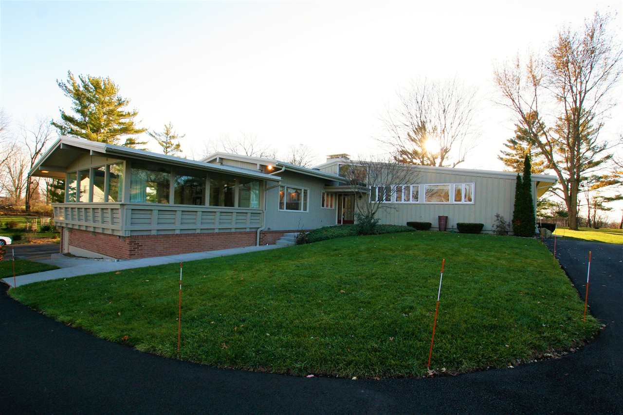 706 Wakefield Cir