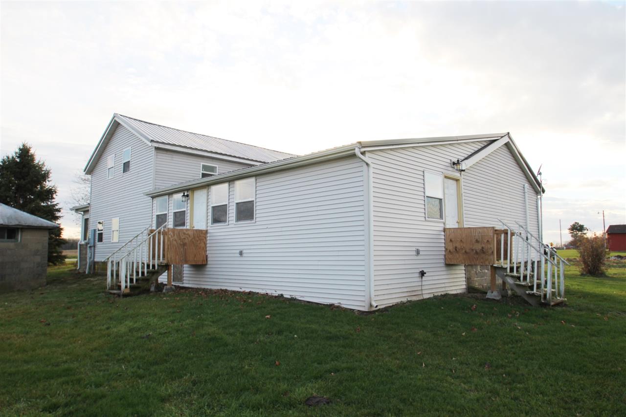 6740 W Lincolnway