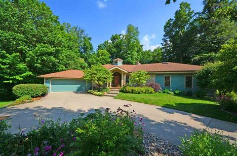 11511 Magnolia Dr