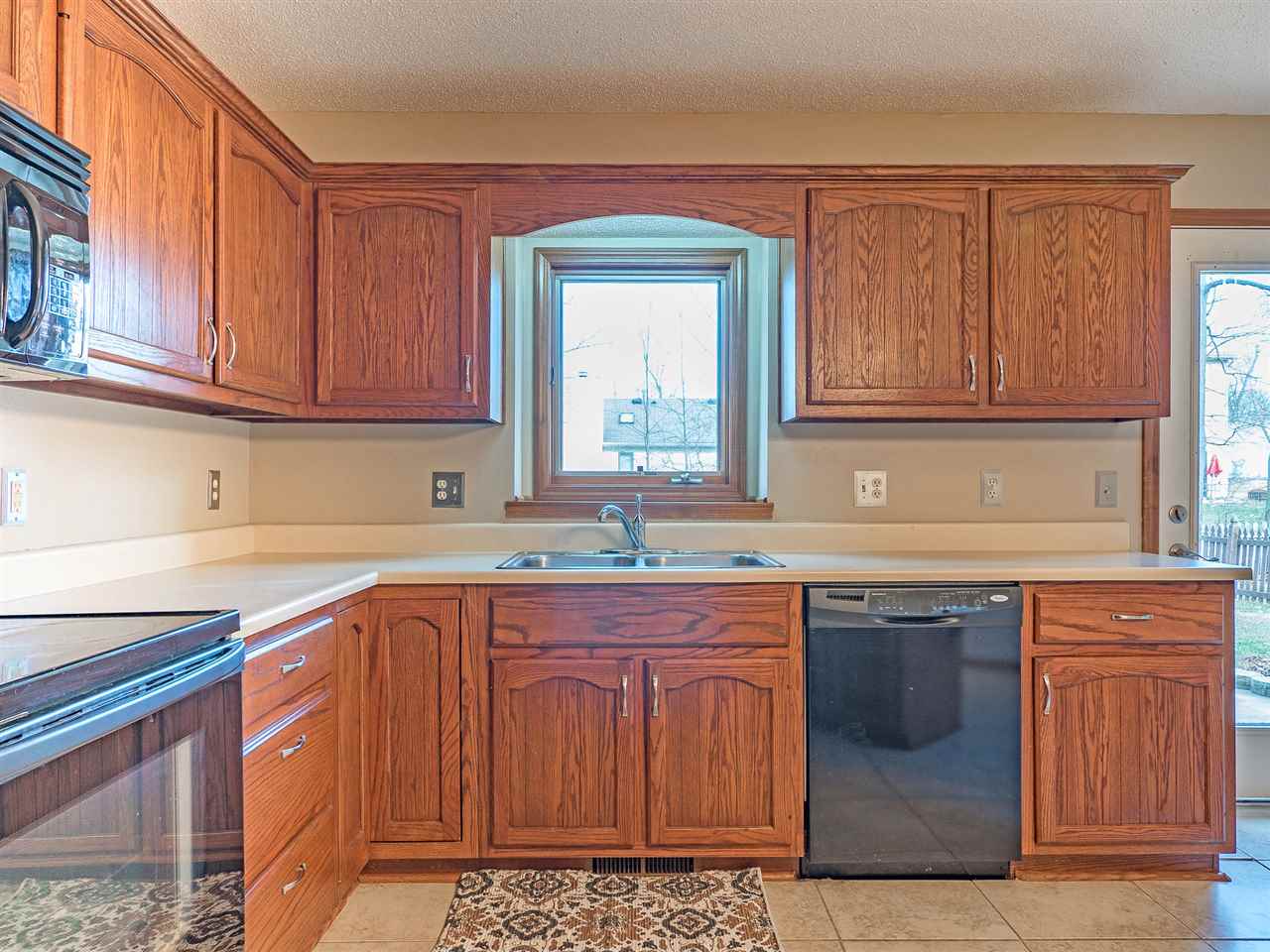 3925 Ravens Cove Run