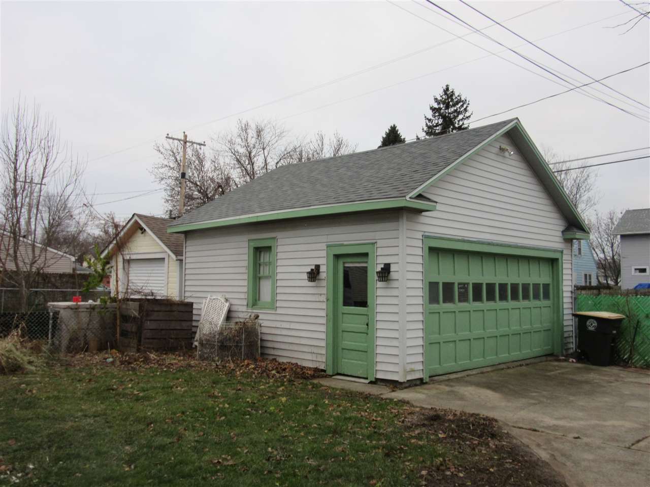 1209 Kensington Blvd