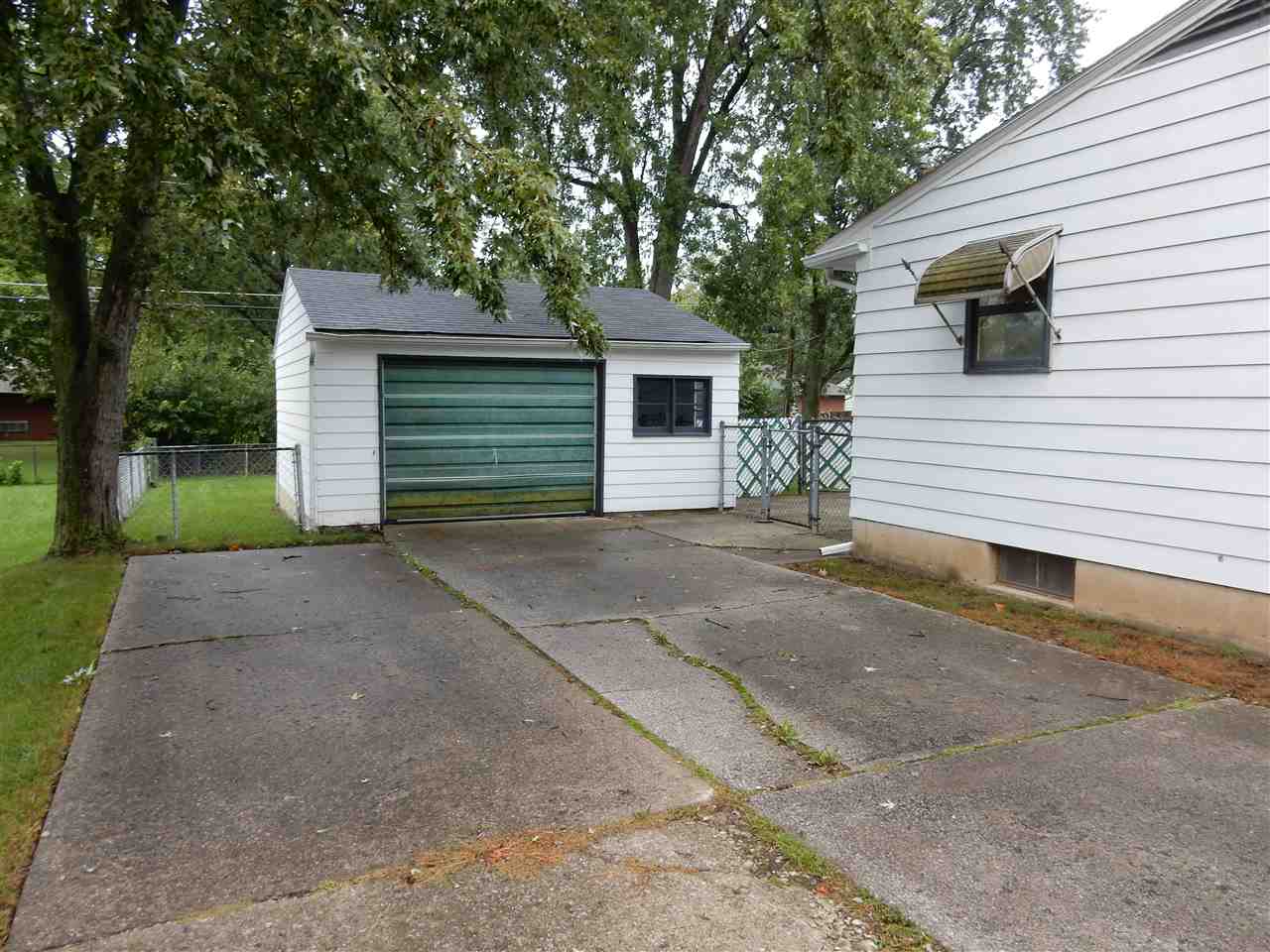 2407 Sherborne Blvd