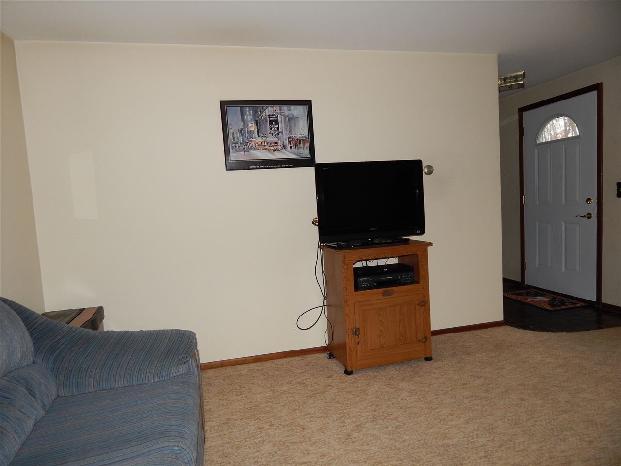 7311 Elmbrook Dr