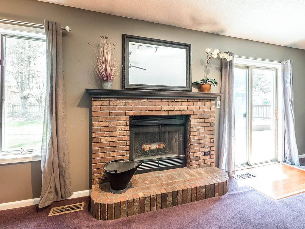 2509 Gump Rd
