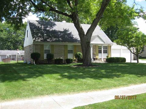 208 Orchard Ln