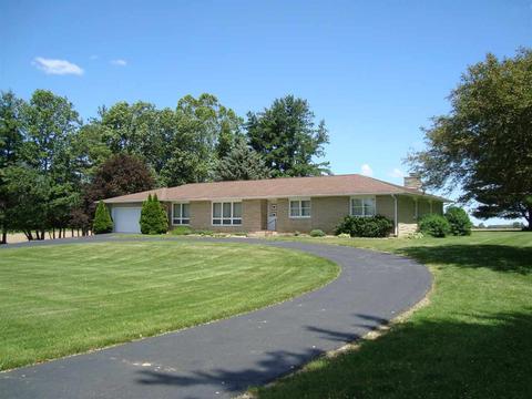 208 Orchard Ln