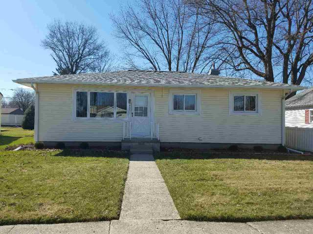 110 E 35th St