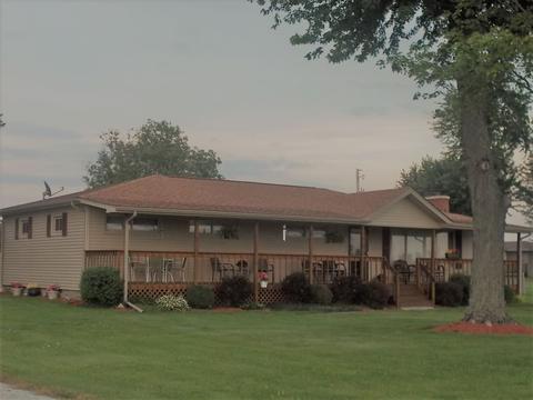2716 W Chapel Pike