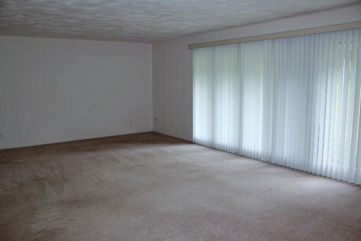 For Sale: 3810 N Huntington Rd Marion, IN 46952