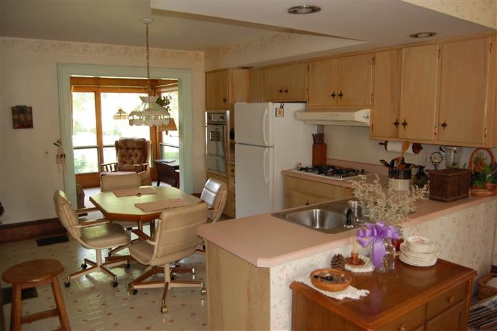 1110 Royale Dr