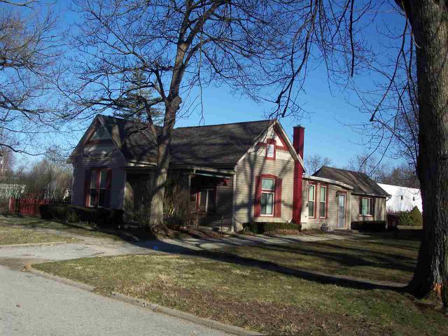 1110 Royale Dr