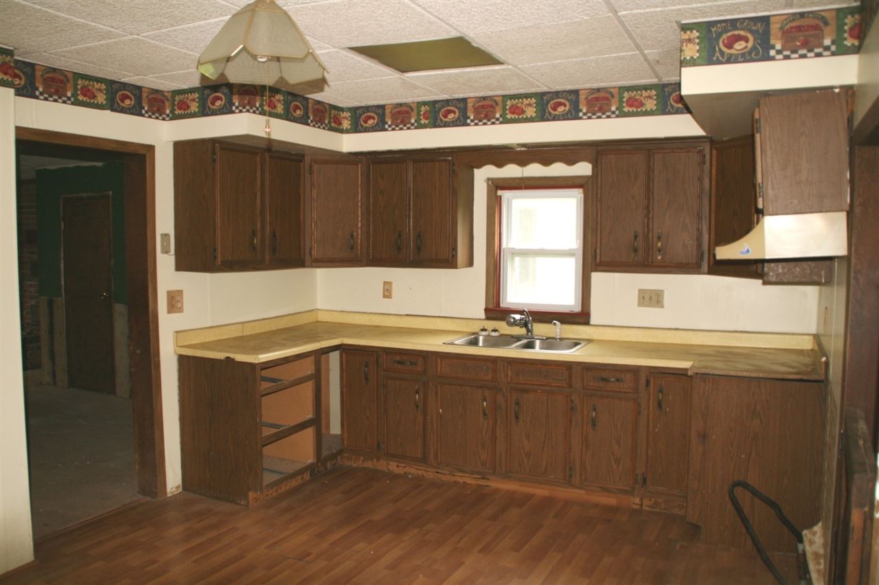 1353 Adams
