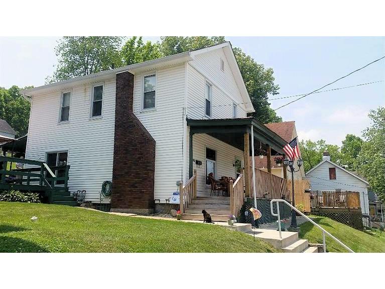 For Sale: 223 Conwell St Aurora, IN 47001
