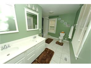 19 Beechgrove Ave