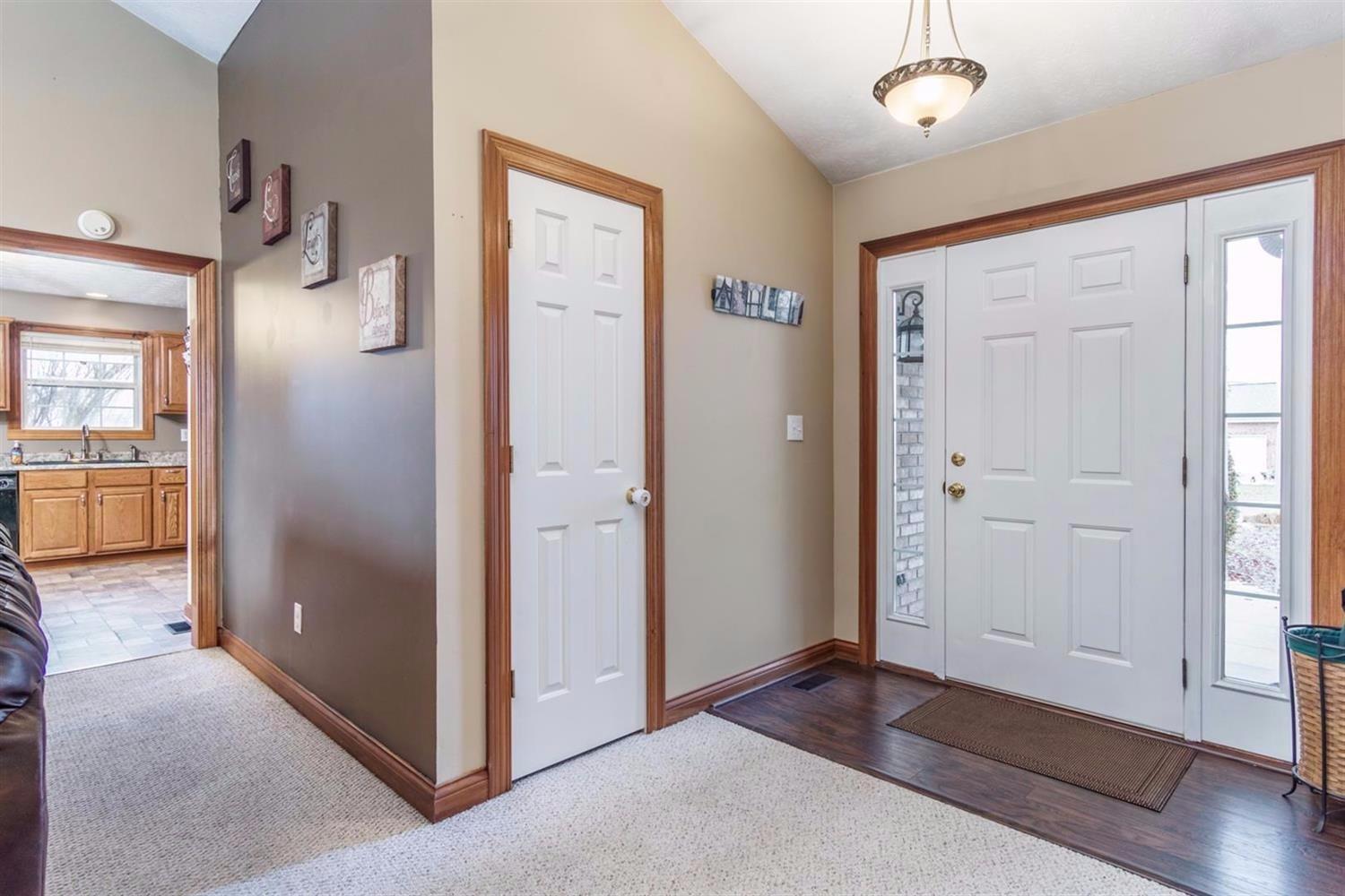 19 Indian Cove Cir