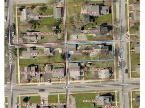 1618 Pearl St