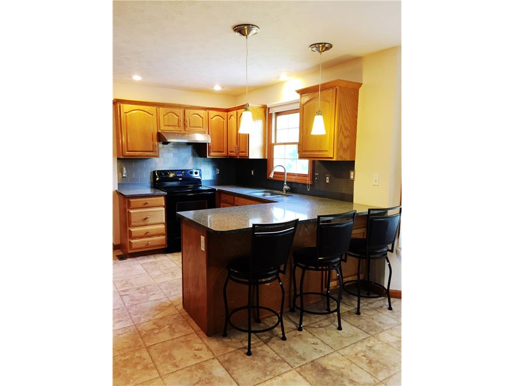 4670 Bayview Dr