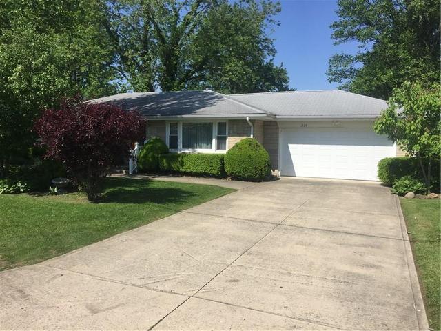 1204 Waggoner Dr