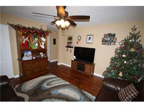 734 Brookhaven Dr