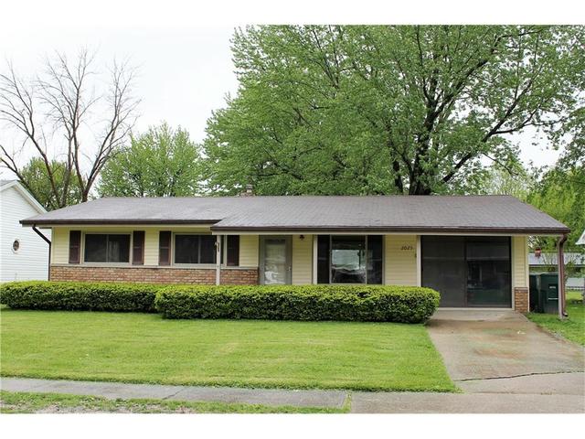 2411 S Elm St