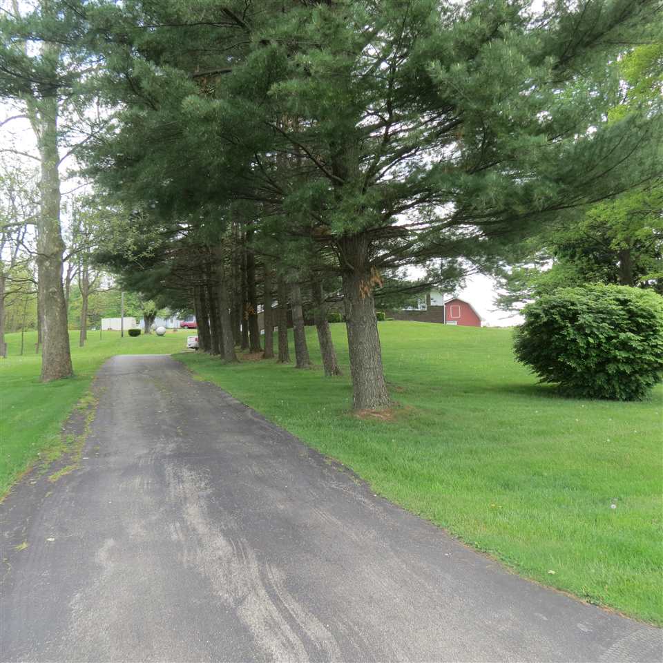 102 S Denney Dr