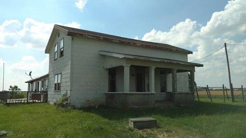 202 County Line St