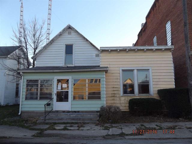114 E Main St