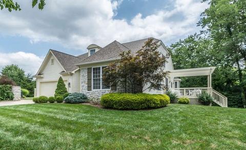 1223 S Barnes Dr