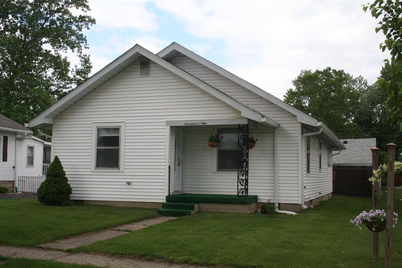 1320 Oak Mnr