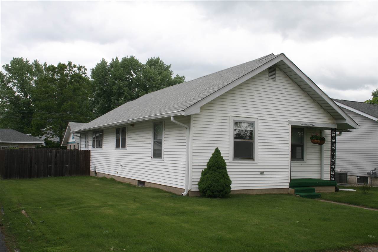 1320 Oak Mnr