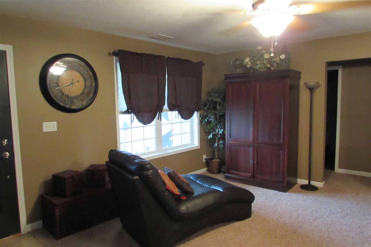 2112 Southwood Dr