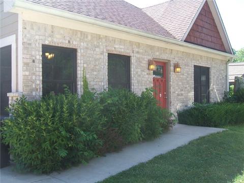 162 Ridgeway Dr