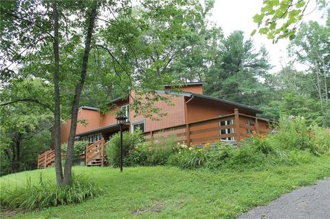 162 Ridgeway Dr