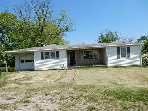 820 Popcorn Rd W