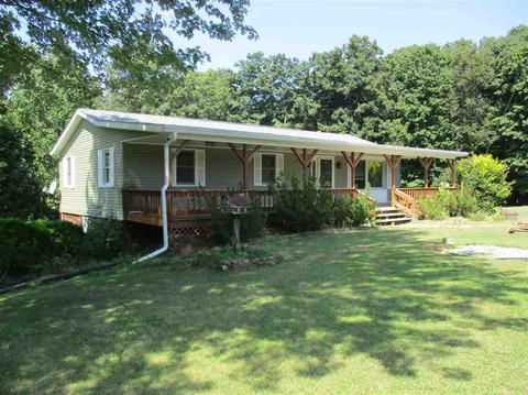 820 Popcorn Rd W