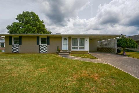 312 N Truman Rd