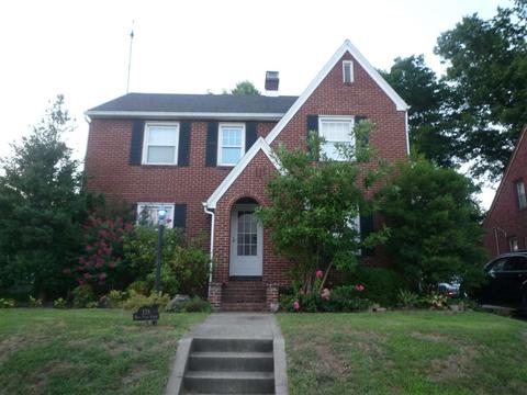 312 N Truman Rd