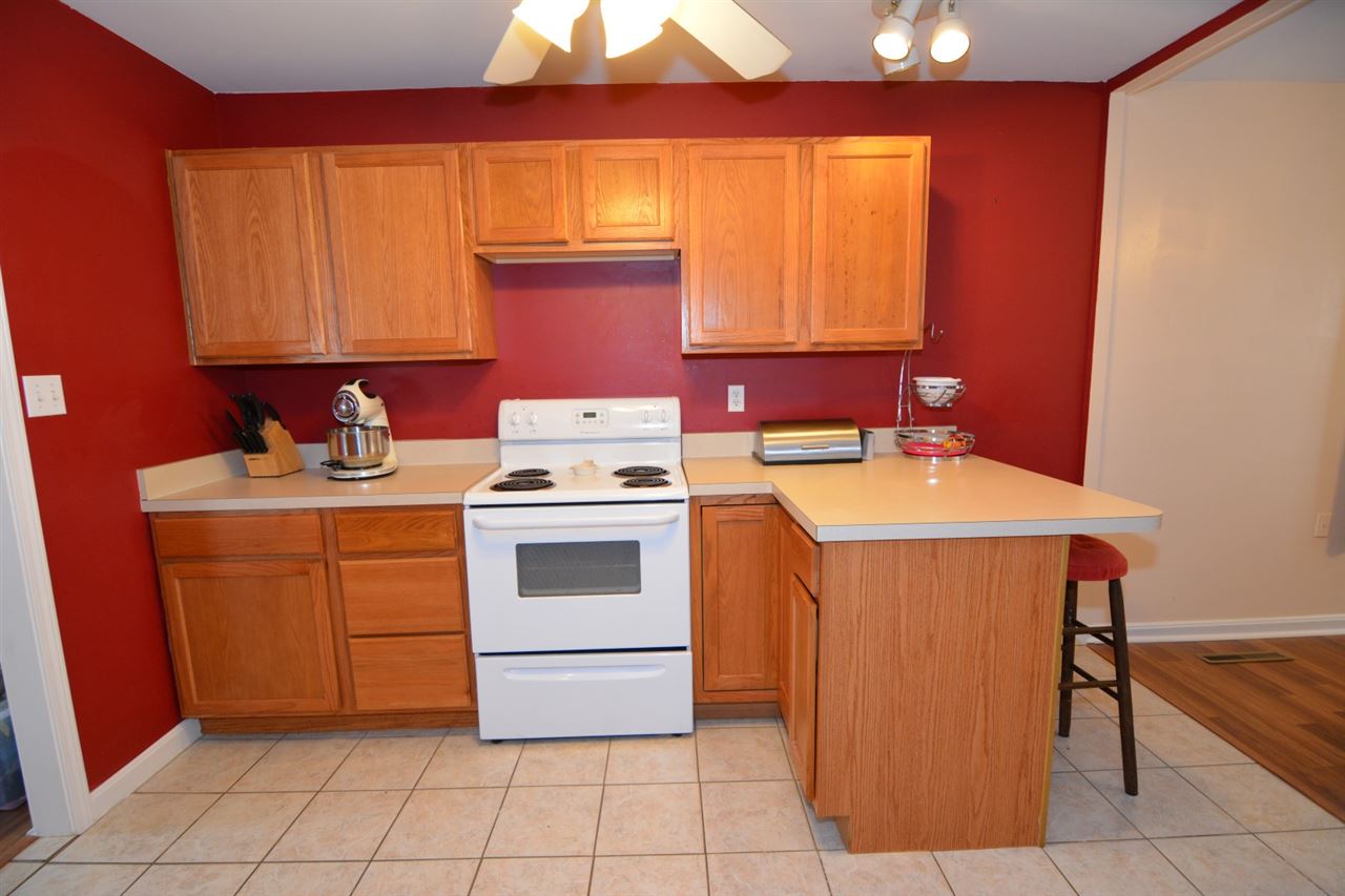 3301 Tremont Rd