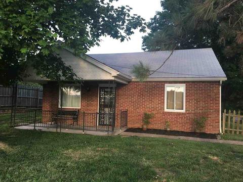 2600 E Missouri St
