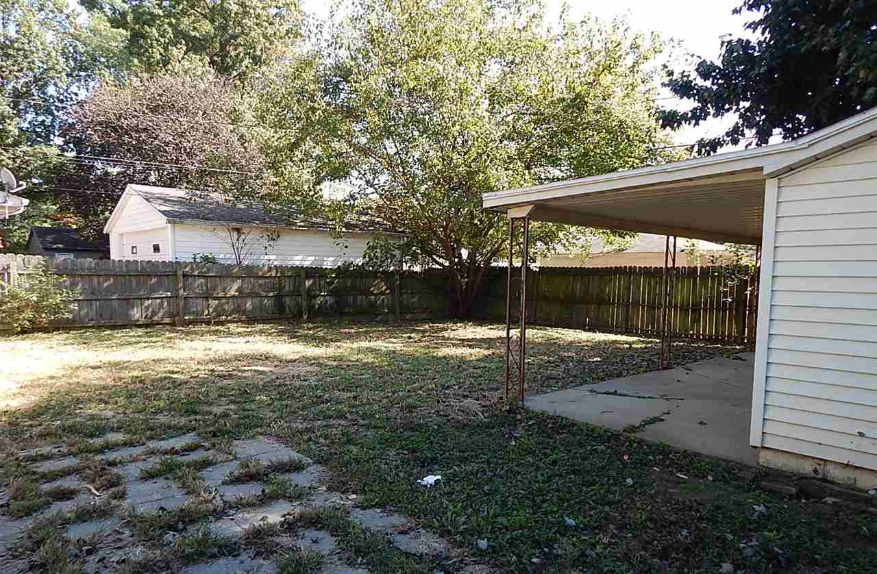 2409 Graham Ave