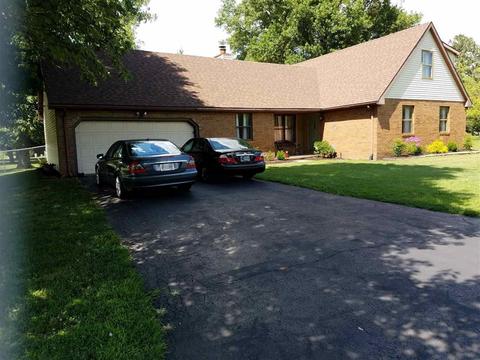 10692 Midway Dr