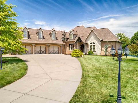 5021 Bombay Cir