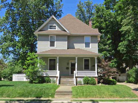 844 Ashland St