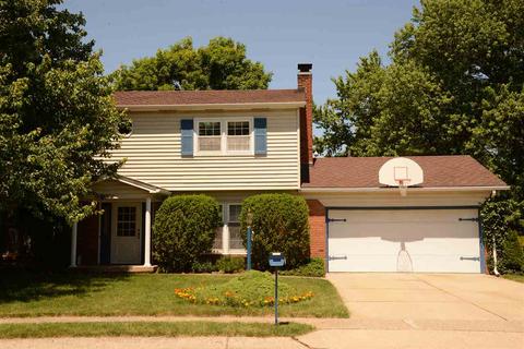 844 Ashland St