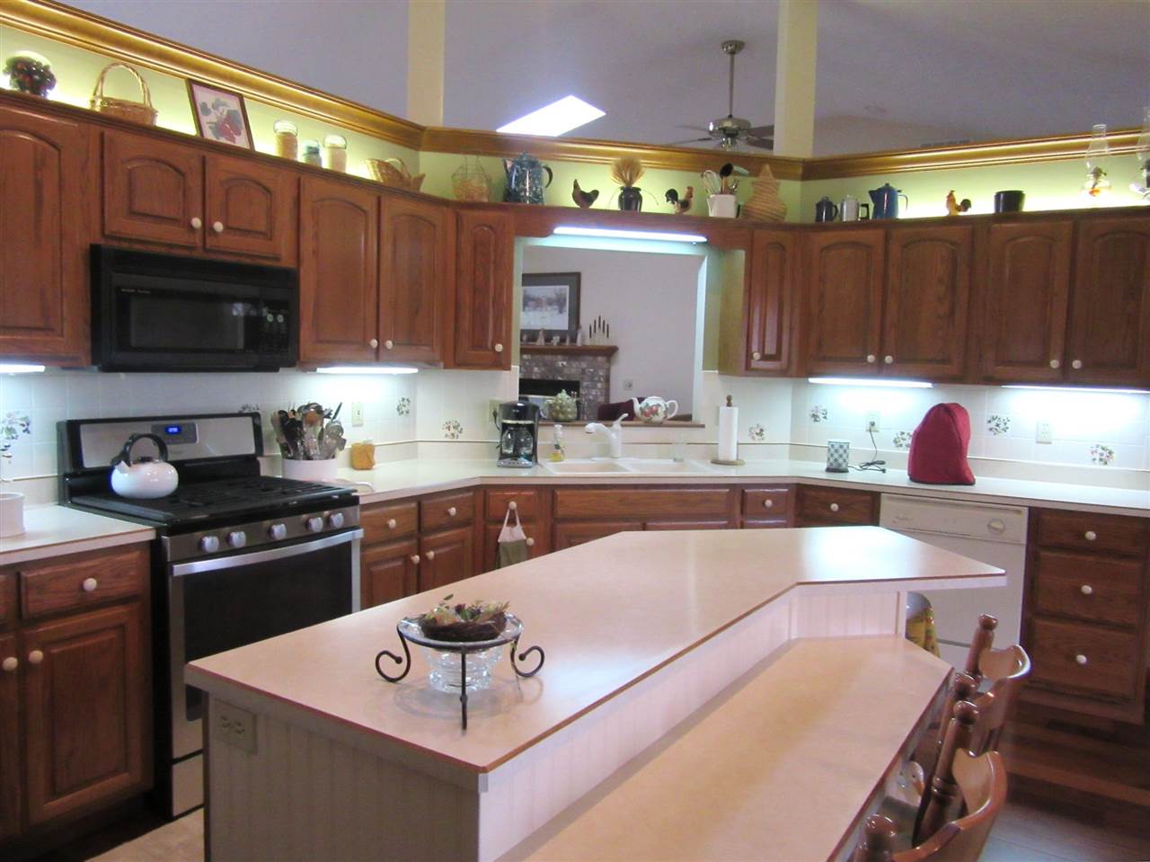 2526 Galema Dr