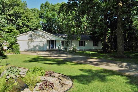 301 Gallop Dr